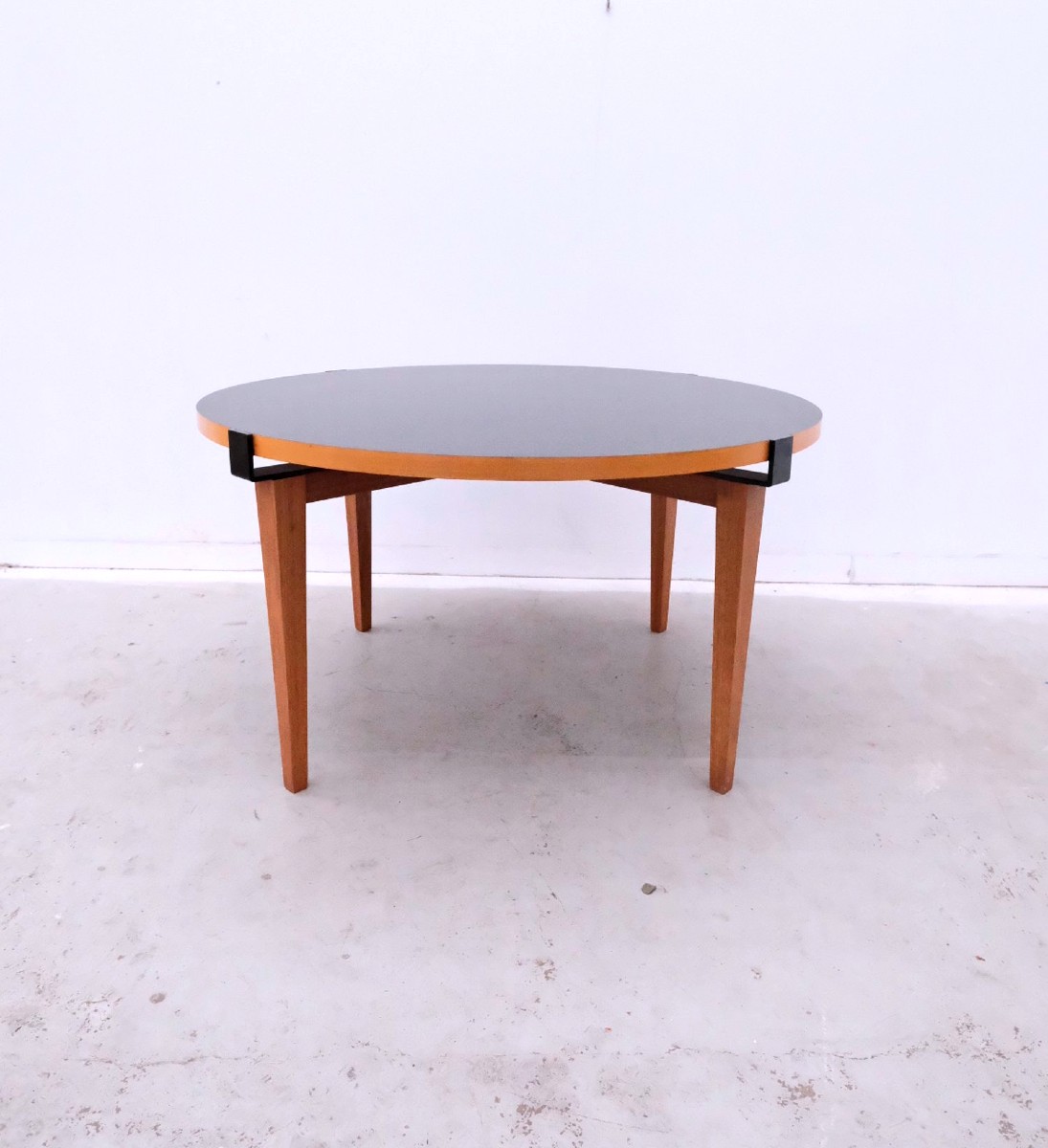 Table à Manger De Franck Janich & Hubert Weinzierl 