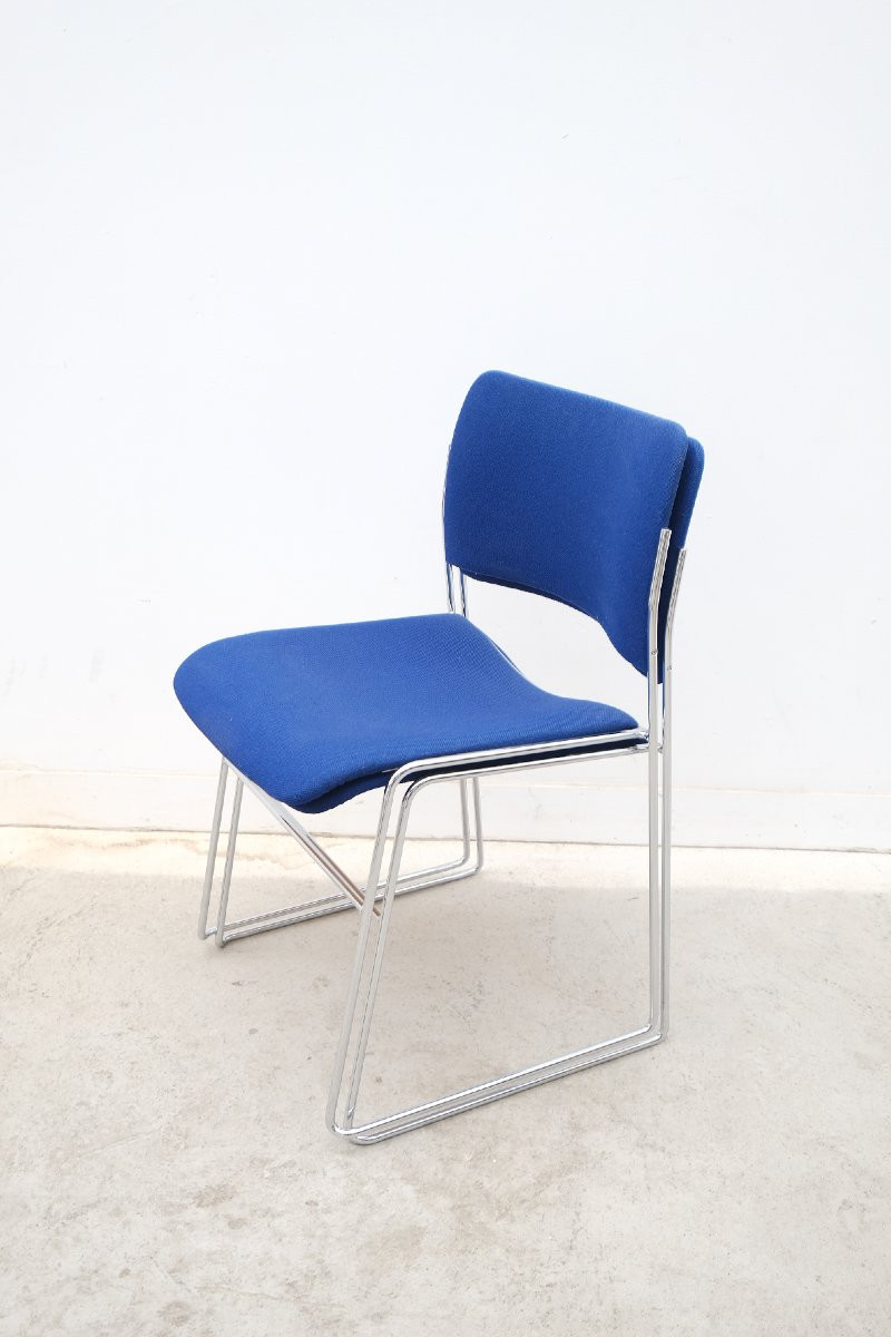 Paire de chaises empilables « 4/40 » de David ROWLAND pour HOWE (USA) -photo-1