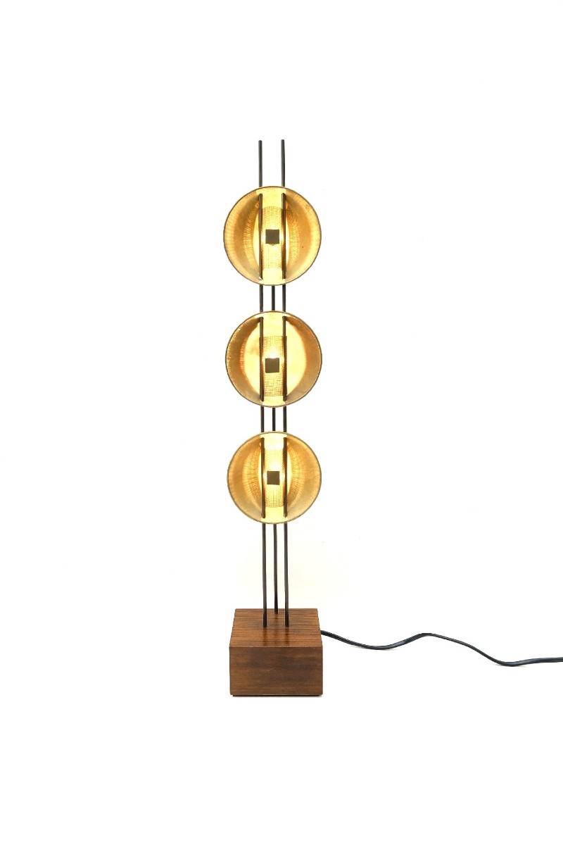 Lampe "Sybarite" de Eric de DORMAEL pour OMBRE PORTEE en laiton