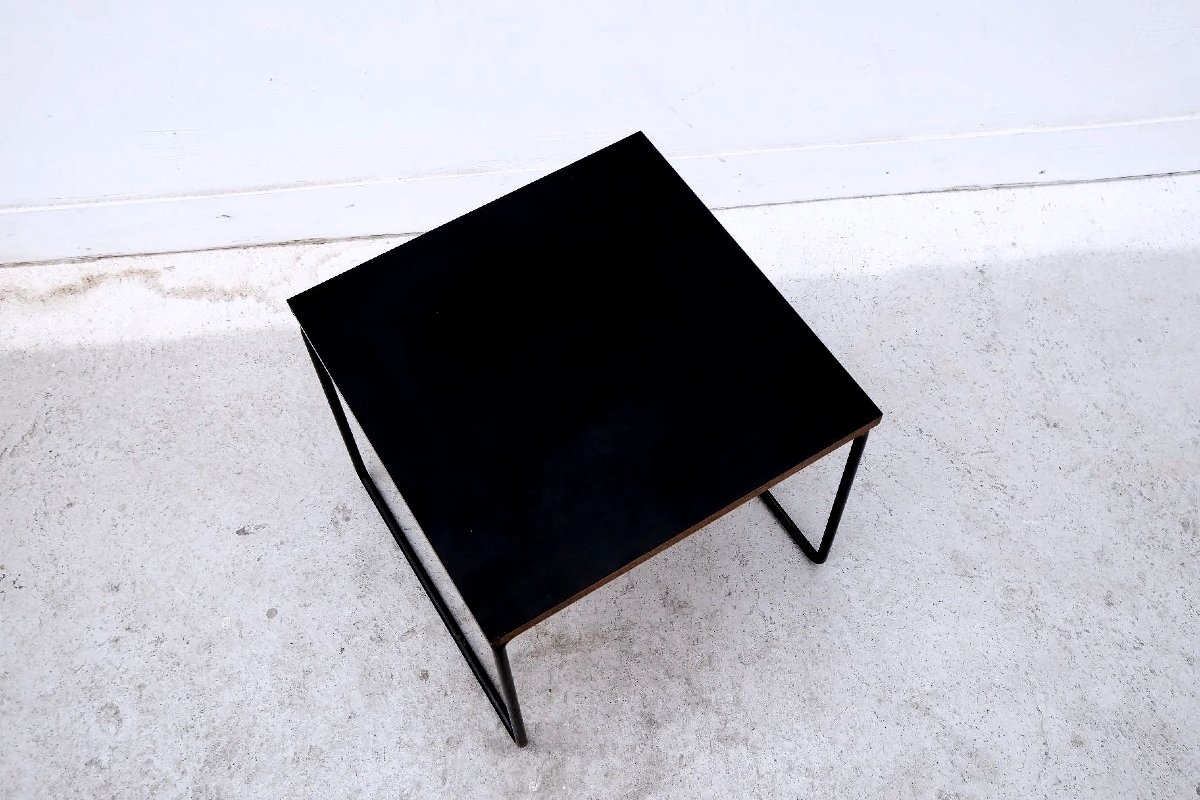Table basse "volante" de Pierre GUARICHE pour STEINER, France 1950-photo-3