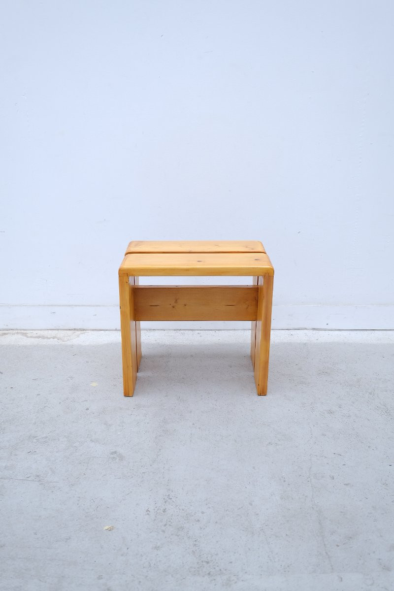 Tabouret de Charlotte PERRIAND pour LES ARCS en pin, France 1960-photo-2