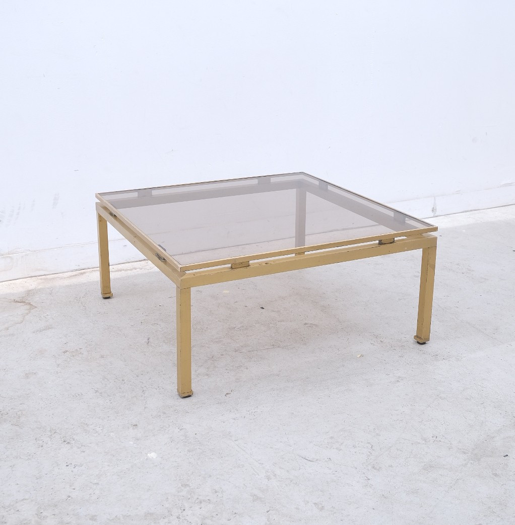 Table basse de Guy LEFEVRE pour MAISON JANSEN en laiton et verre, 1960