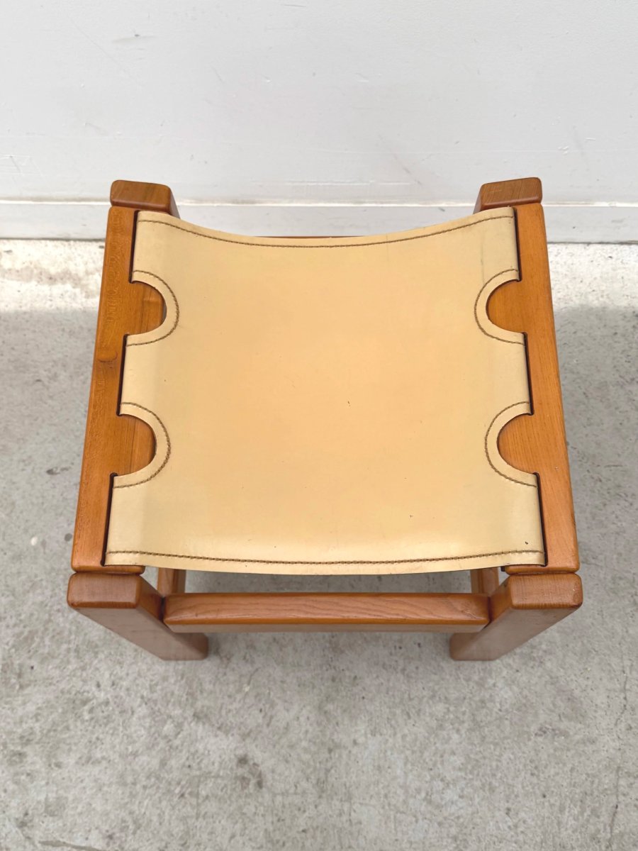 Tabouret de Maison REGAIN en orme massif et cuir, 1970  -photo-1