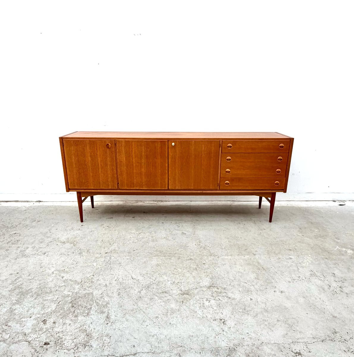 Enfilade scandinave en teck, 1960  -photo-2