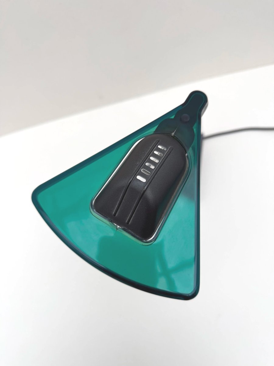 Lampe de bureau halogène de ARTELUCE en métal et plastique, Italie 1980  -photo-3