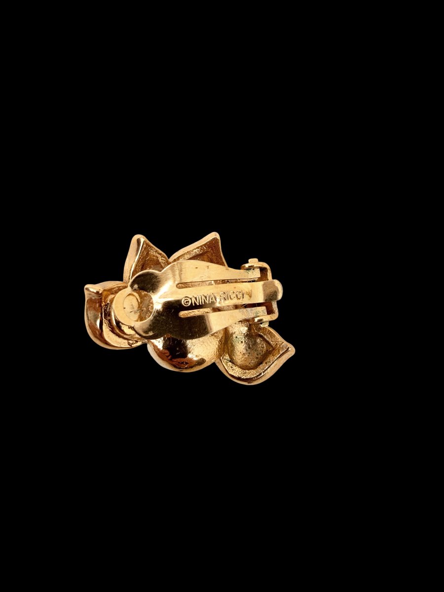 Paire de boucles d'oreilles de Nina RICCI, France 1980 -photo-2