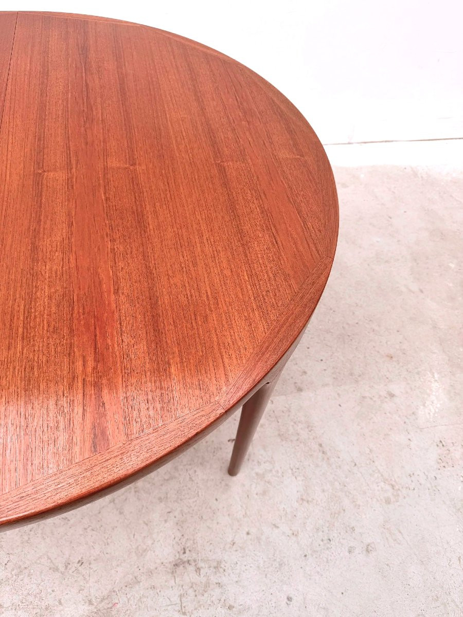 Table à manger de Kofod LARSEN pour FAARUP MOBELFABRIK, Danemark 1960-photo-3