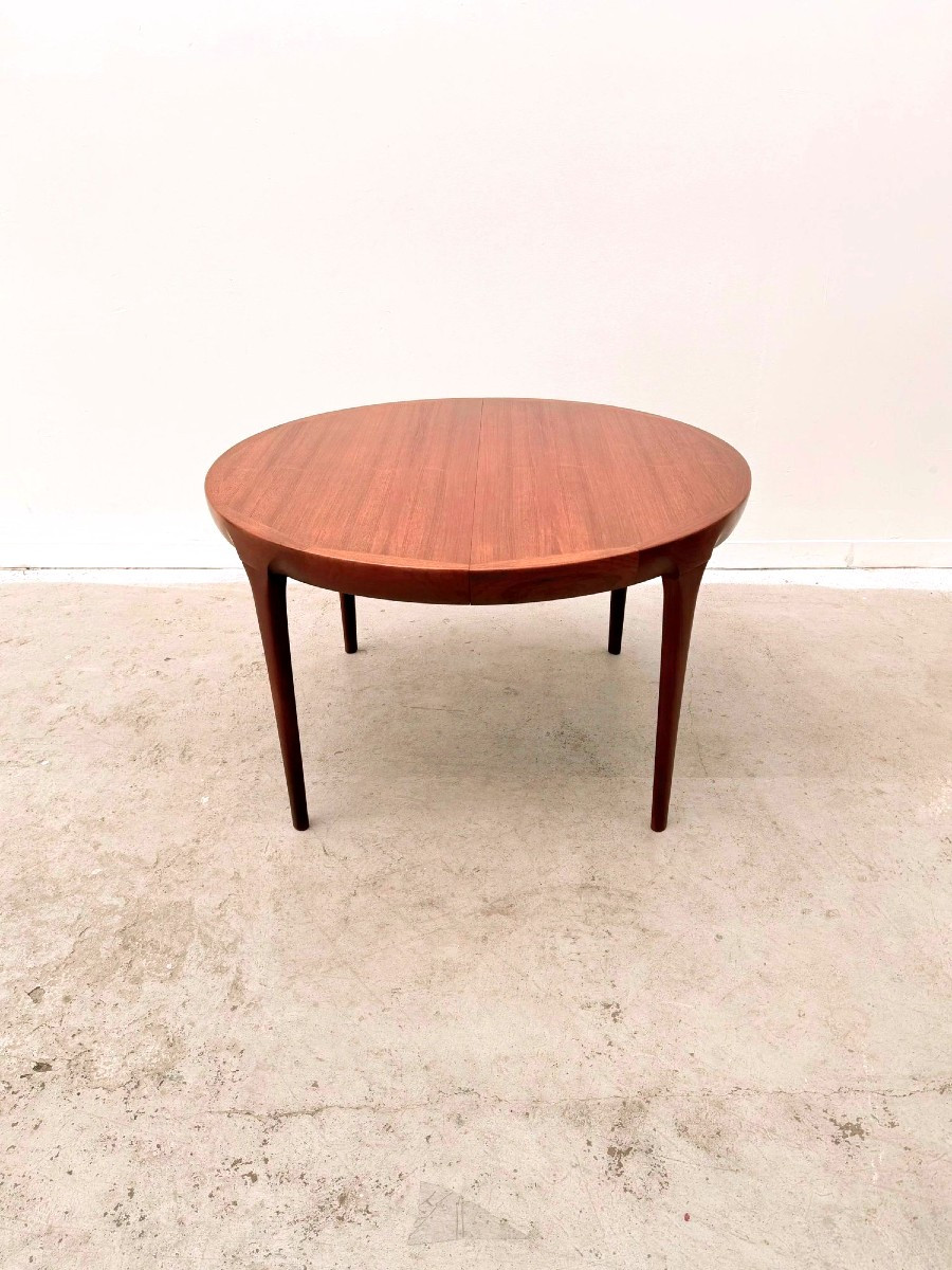 Table à manger de Kofod LARSEN pour FAARUP MOBELFABRIK, Danemark 1960