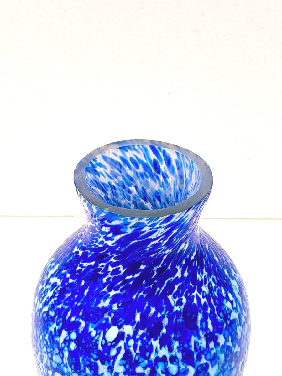 Blue And White Blown Glass Vase, Circa 1940-photo-3