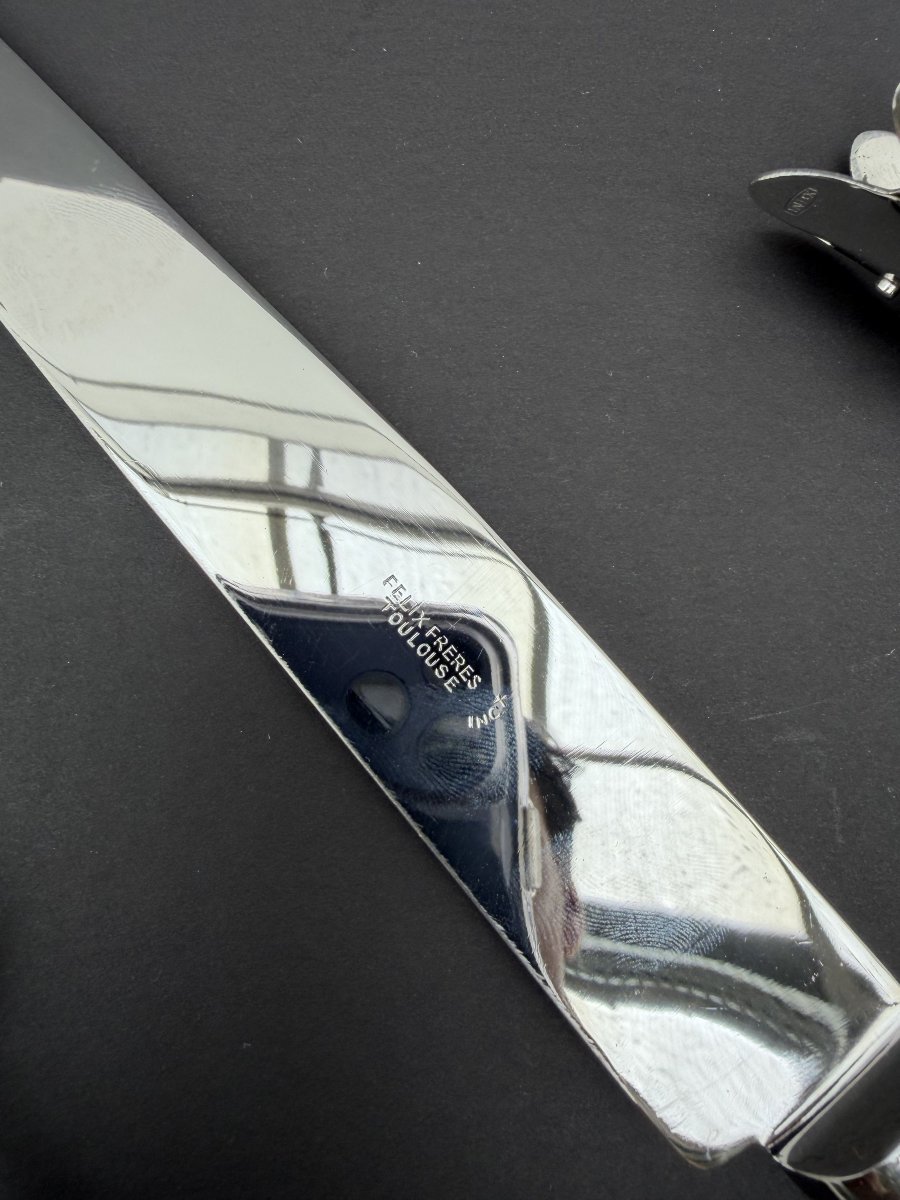 Felix Freres Leg Of Lamb Serving Set In Silver-plated Metal With A Stainless Steel Blade, France, 1950 -photo-3
