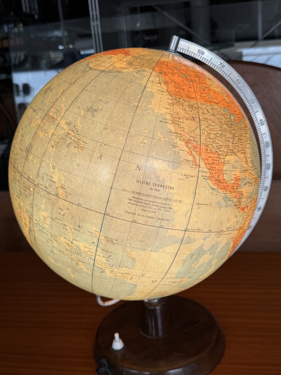 Globe terrestre lumineux de RÄTH en verre, bois et métal, Allemagne 1975 -photo-3