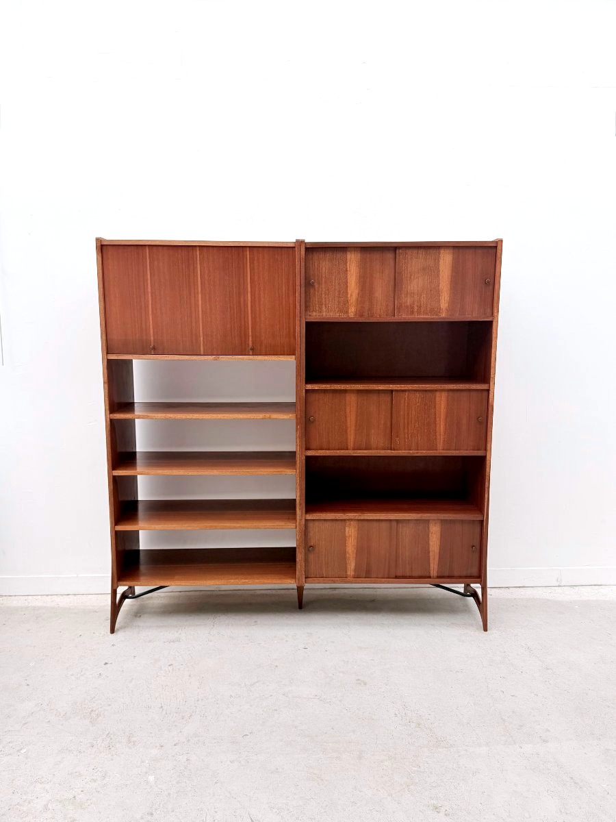 Bibliothèque en de style Scandinave en teck et laiton, 1950   
