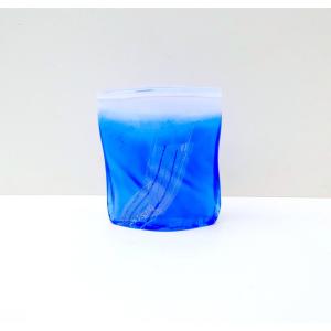 Vase de Maud G. BUGGE pour HADELAND GLASSVERK en verre soufflé, Norvège 1980