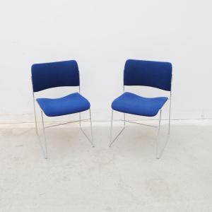 Paire de chaises empilables « 4/40 » de David ROWLAND pour HOWE (USA) 