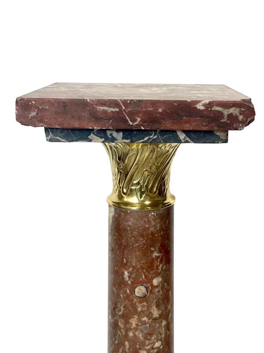 Colonne en Marbre Rouge  Sombre et Bronze Doré de Style Louis XVI-photo-3