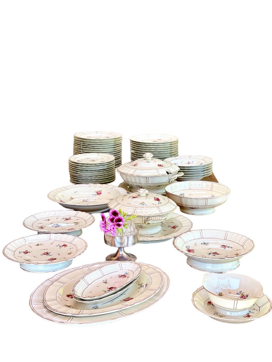 Limoges Bernardaud Service de Table en Faïence Fine de 62 Pièces-photo-3