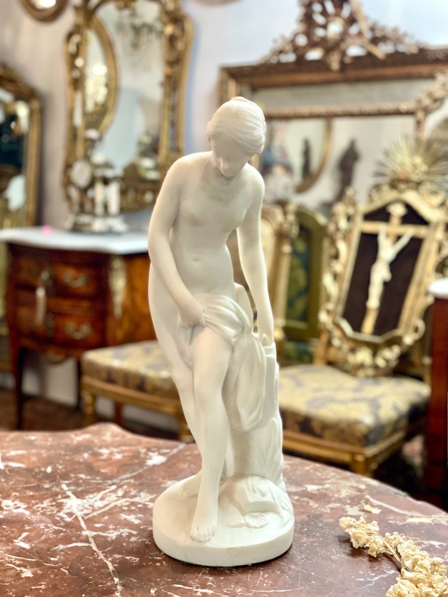 Sculpture en Marbre Blanc du 19ème Siècle « La Baigneuse » Inspirée de Falconet-photo-2