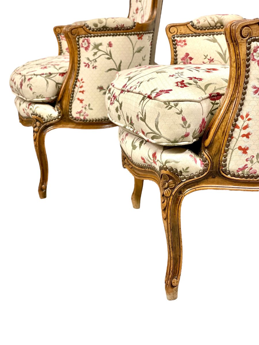 18th Century Pair Of Louis XV Period Bergère Chairs-photo-1