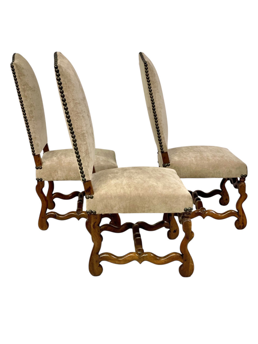 Three 17th Century Louis XIII Walnut Chairs With Velvet Upholstery-photo-2