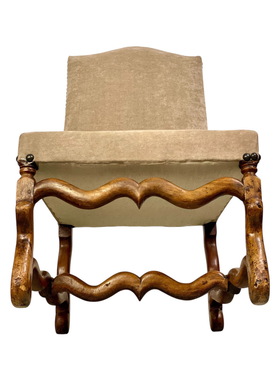 Three 17th Century Louis XIII Walnut Chairs With Velvet Upholstery-photo-6