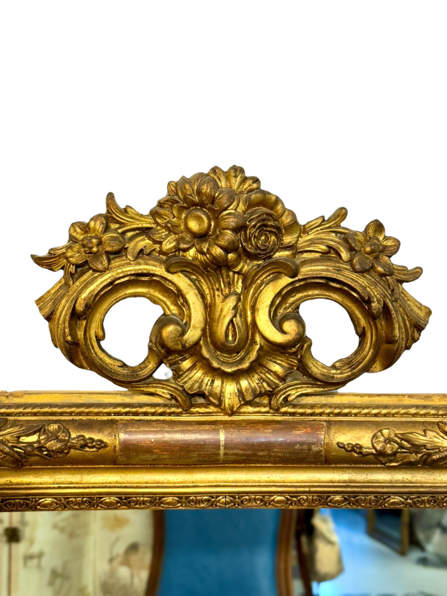 19th Century Louis XVI Giltwood Console Mirror With Carved Details-photo-4