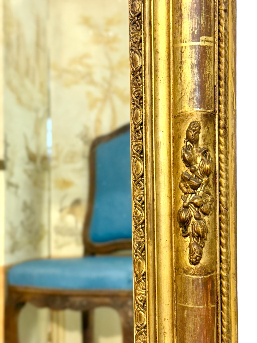 19th Century Louis XVI Giltwood Console Mirror With Carved Details-photo-2