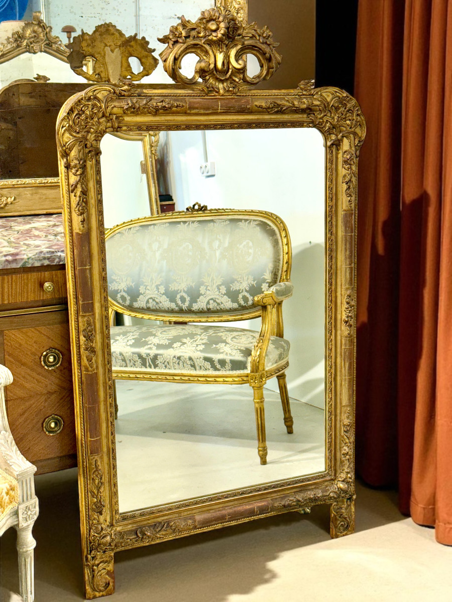 19th Century Louis XVI Giltwood Console Mirror With Carved Details-photo-5