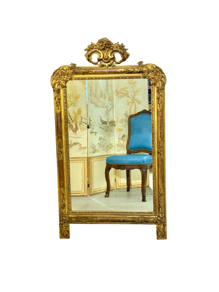 19th Century Louis XVI Giltwood Console Mirror With Carved Details