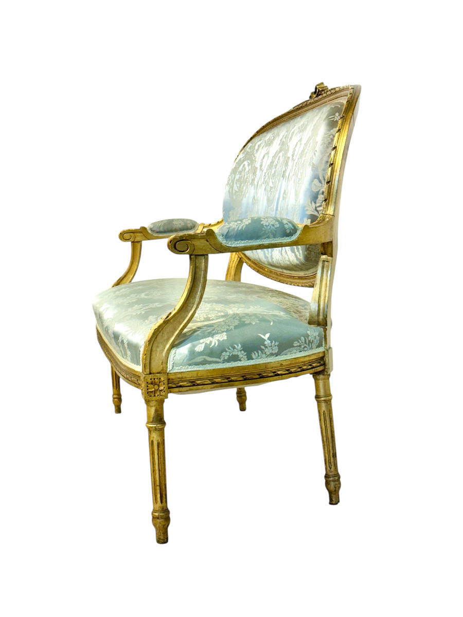 19th Century Louis XVI Style French Gilded Sofa-photo-4