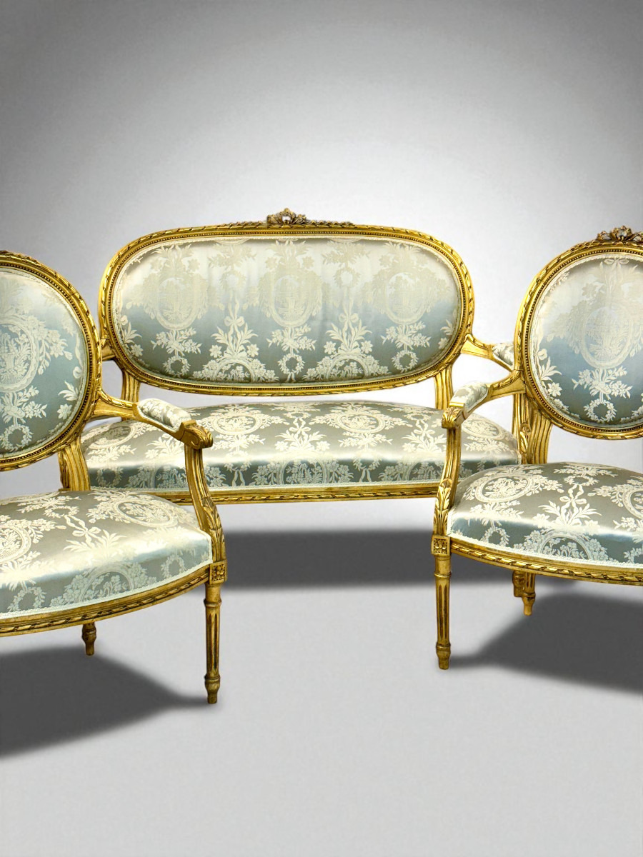 19th Century Louis XVI Style French Gilded Sofa-photo-6
