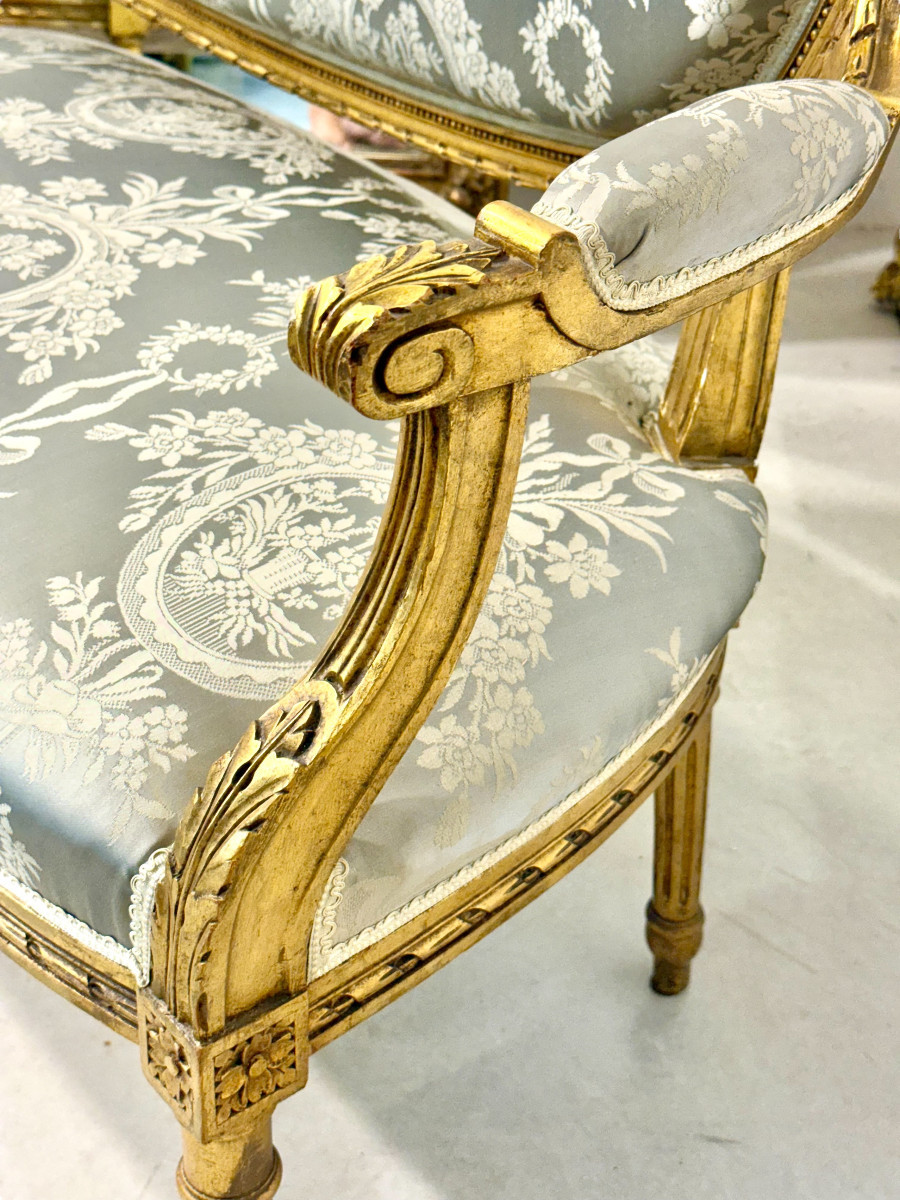 19th Century Louis XVI Style French Gilded Sofa-photo-1