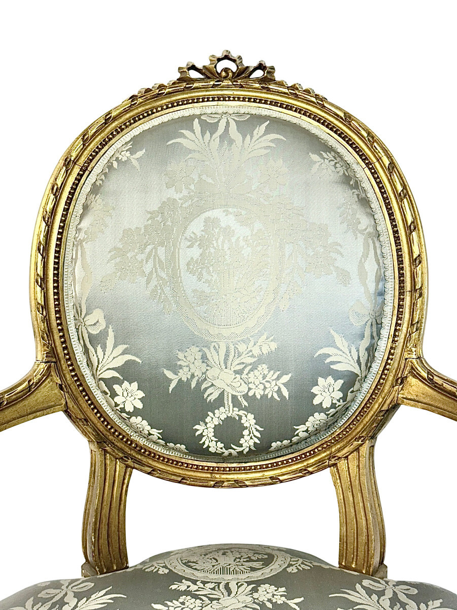 Pair Of Louis XVI Medallion Carved And Gilded Wood Armchairs-photo-1