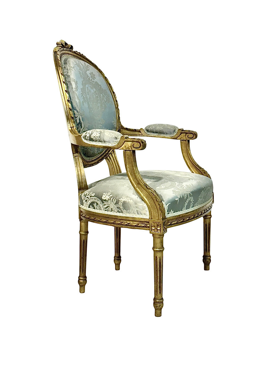 Pair Of Louis XVI Medallion Carved And Gilded Wood Armchairs-photo-3