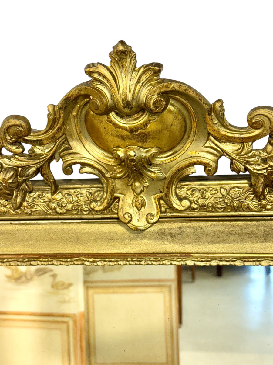 Miroir français doré du XIXe siècle, orné d'un blason floral et doté de son verre d'origine.-photo-5