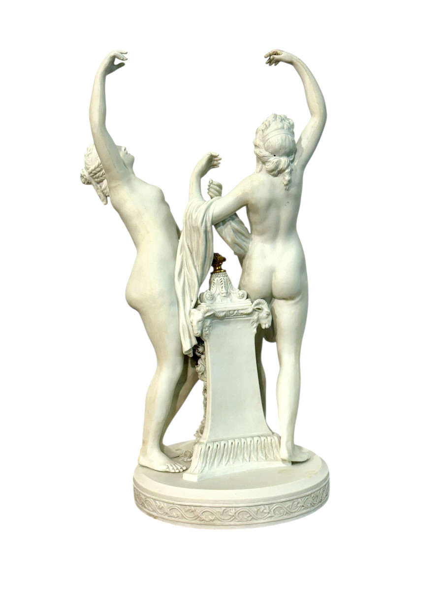 Paire de groupes de figurines en porcelaine biscuit, style de Sèvres, fin du XIXe siècle-photo-3