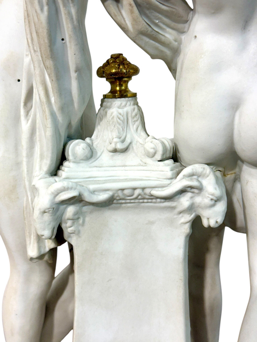 Paire de groupes de figurines en porcelaine biscuit, style de Sèvres, fin du XIXe siècle-photo-4