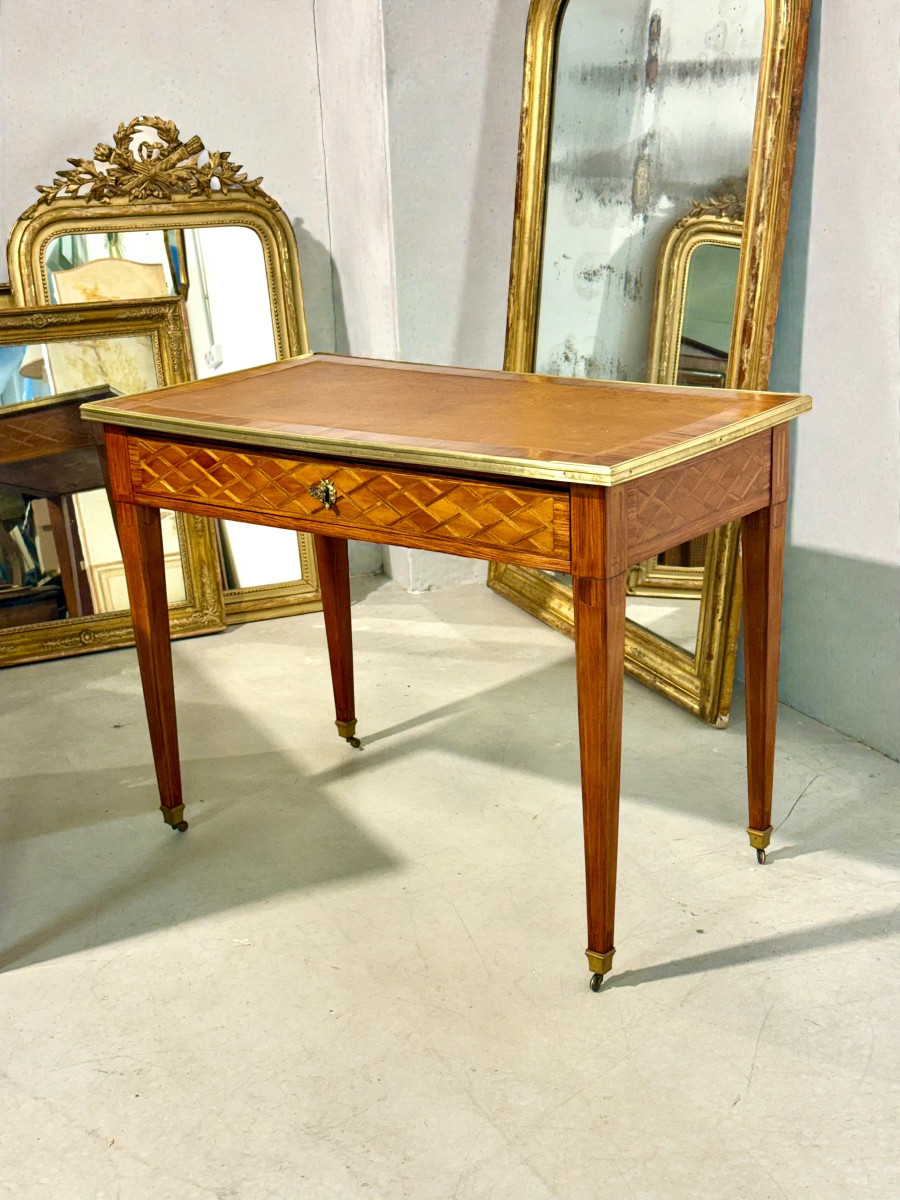 Louis XVI Writing Table With Bronze Mounts, France C. 1780-photo-2