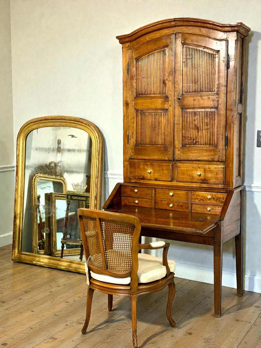 French Louis XVI Walnut Secretaire, Circa 1780-photo-7