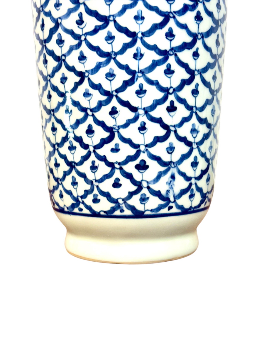 Mid-20th Century Blue And White Porcelain Vase, Floral Lattice Design-photo-4