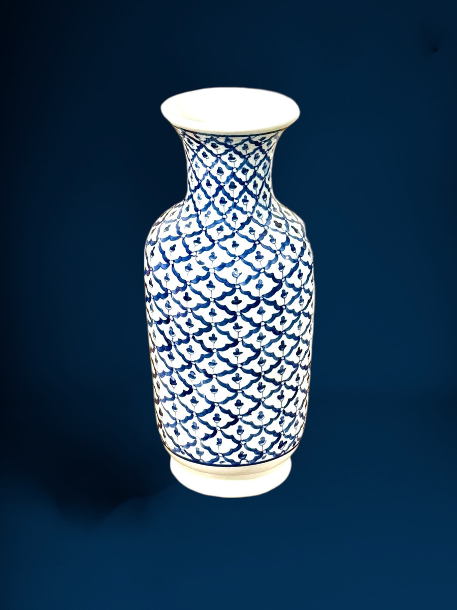 Mid-20th Century Blue And White Porcelain Vase, Floral Lattice Design-photo-2
