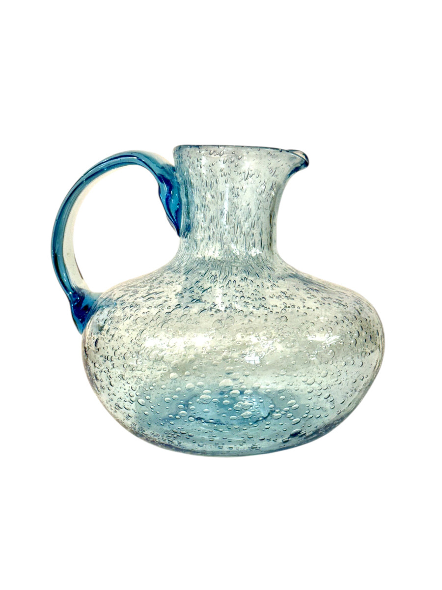 Carafe en verre soufflé à la main bleu Biot, France, vers 1950