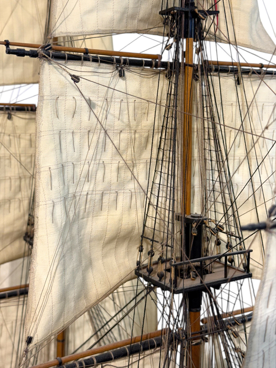 Maquette de navire de guerre français de belle facture avec gréement, fin du XIXe siècle-photo-6