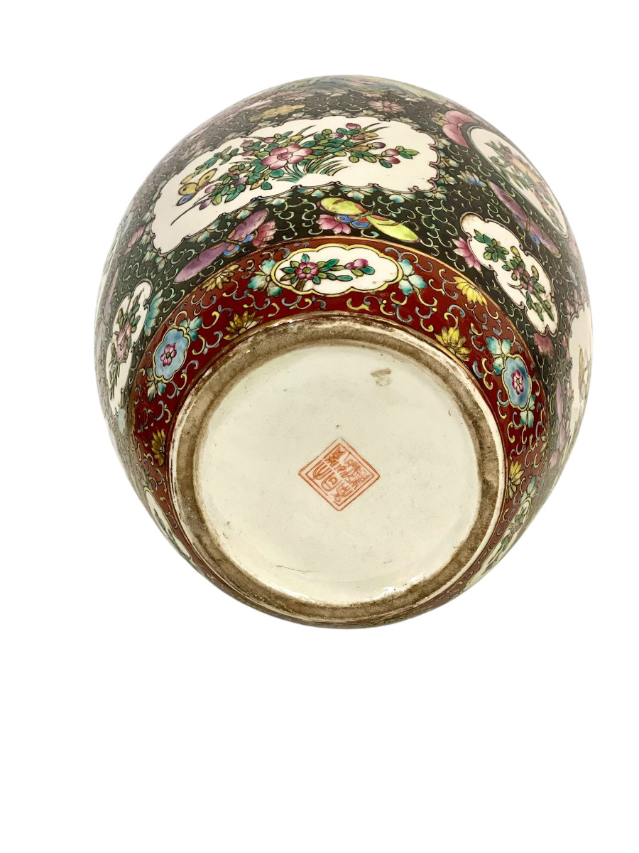 Large Chinese Famille Noire Porcelain Vase With Birds And Floral Panels-photo-4