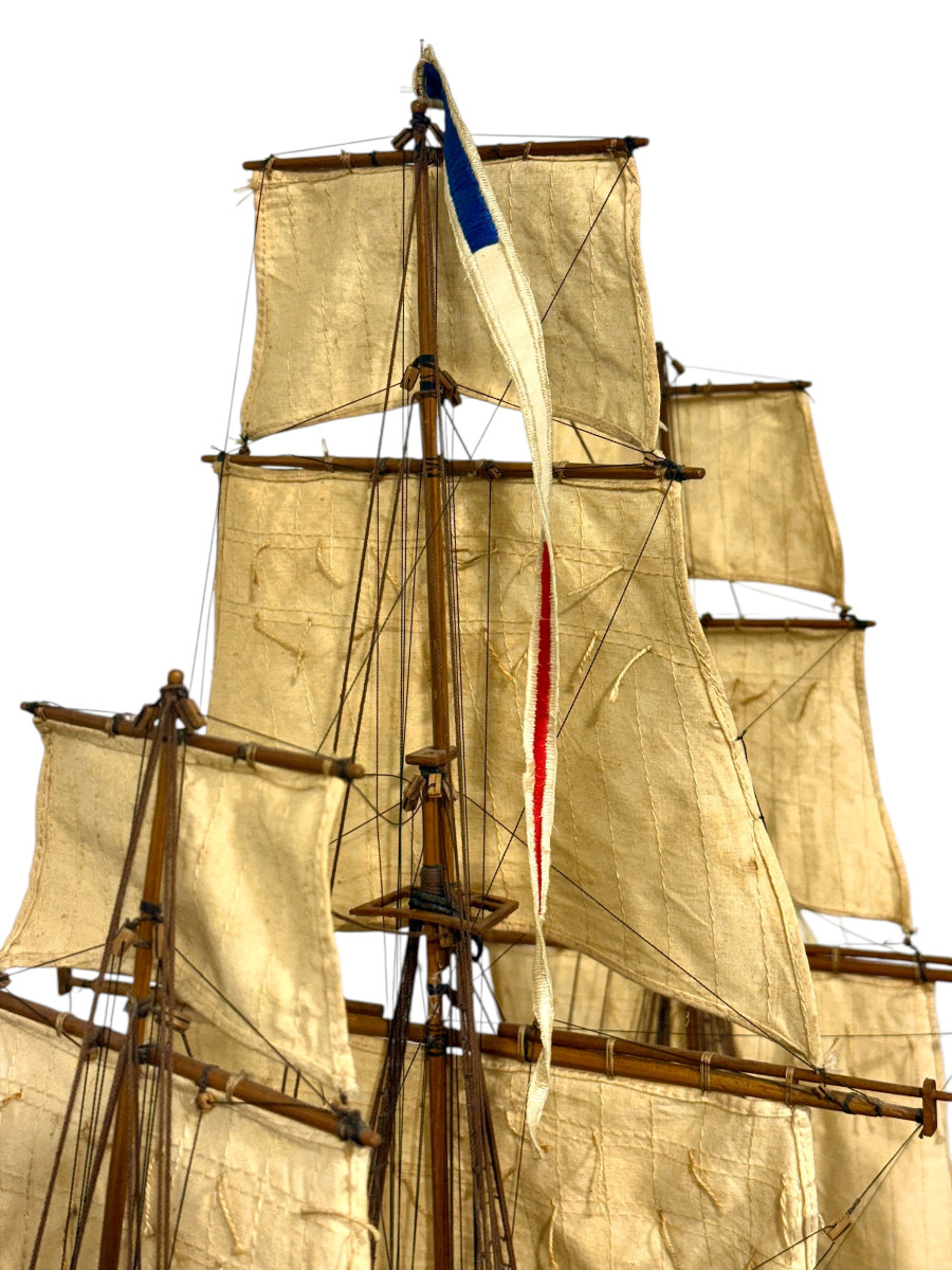 Large maquette  du navire d'exploration français du XIXe siècle « Astrolabe »-photo-4