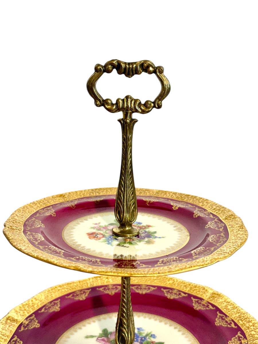 Centre de table à trois étages en porcelaine de Limoges Ribes, décor doré et floral-photo-6