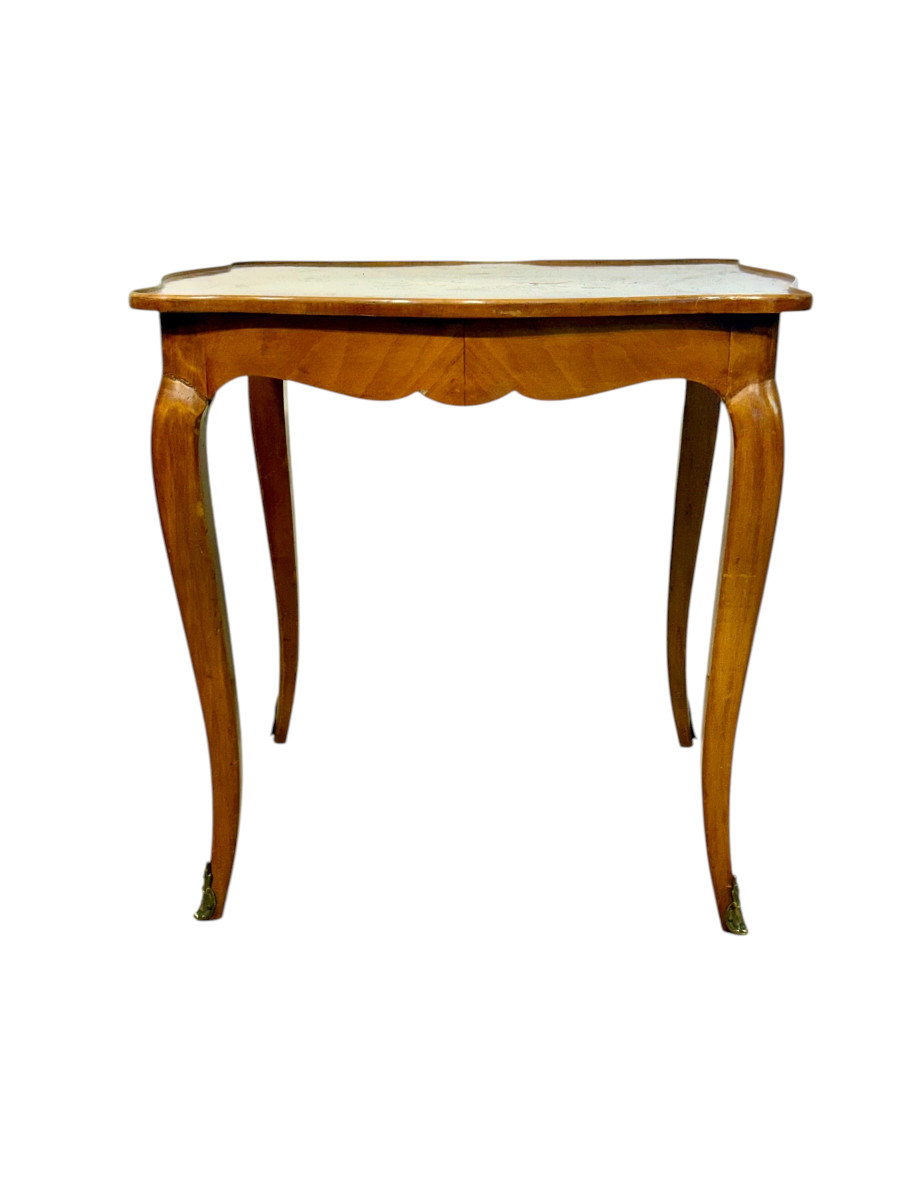 Table basse en marqueterie de noyer français, incrustation florale, milieu du XXe siècle.-photo-3