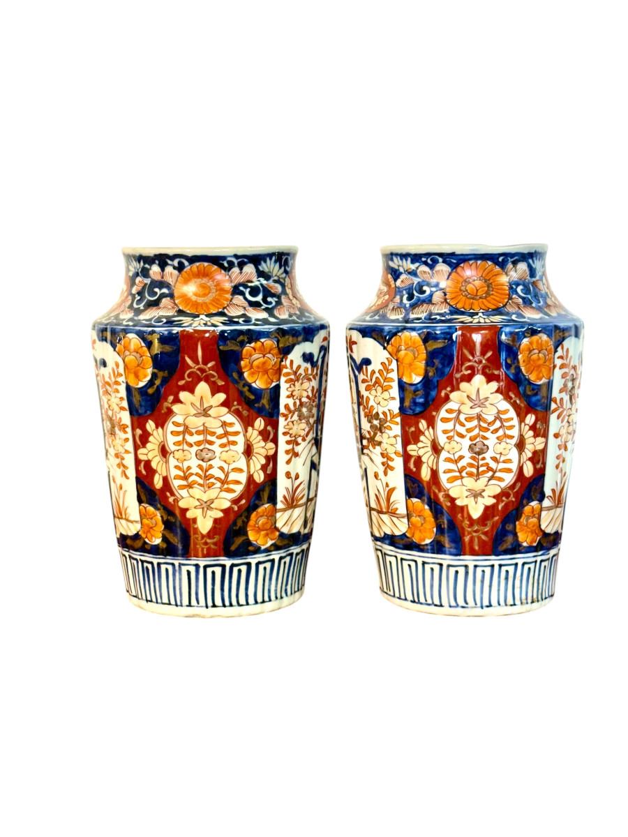 Pair Of 19th Century Japanese Imari Porcelain Vases-photo-3