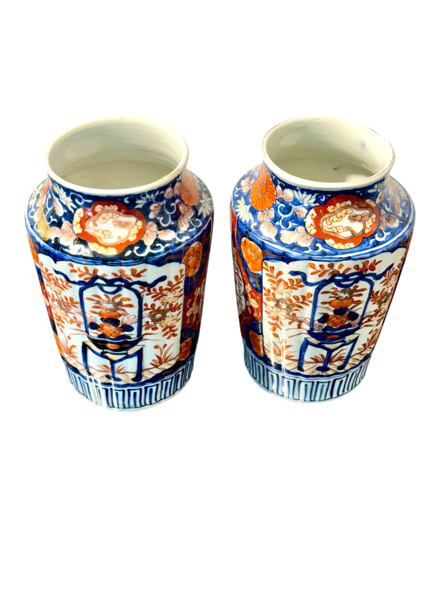 Pair Of 19th Century Japanese Imari Porcelain Vases-photo-3