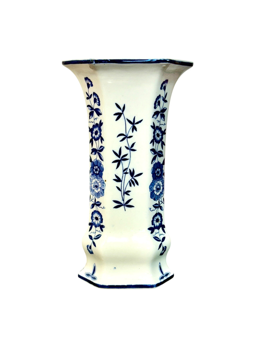Vase hexagonal en faïence bleue de Delft du XXe siècle, à décor paysager-photo-3