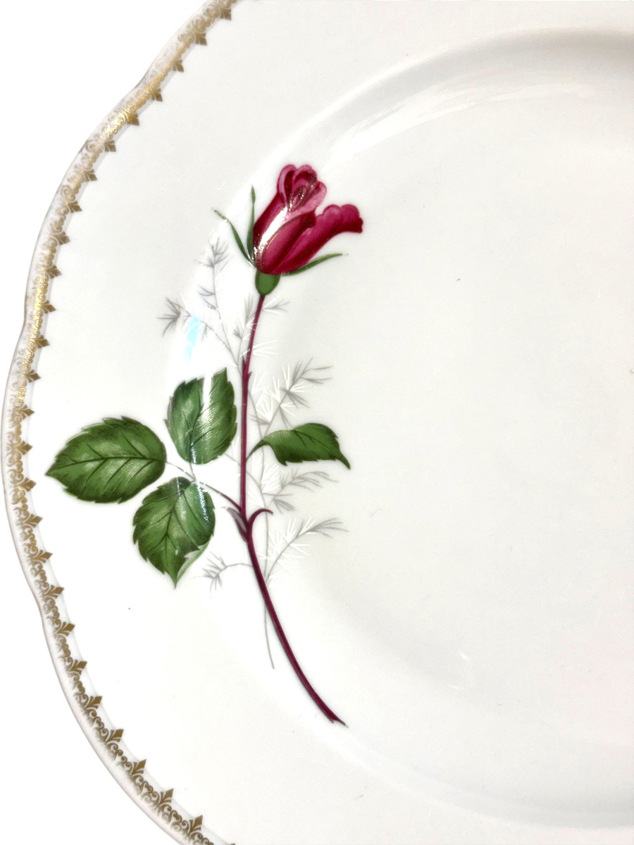 Service de table en porcelaine française à motif de rose, 45 pièces-photo-2